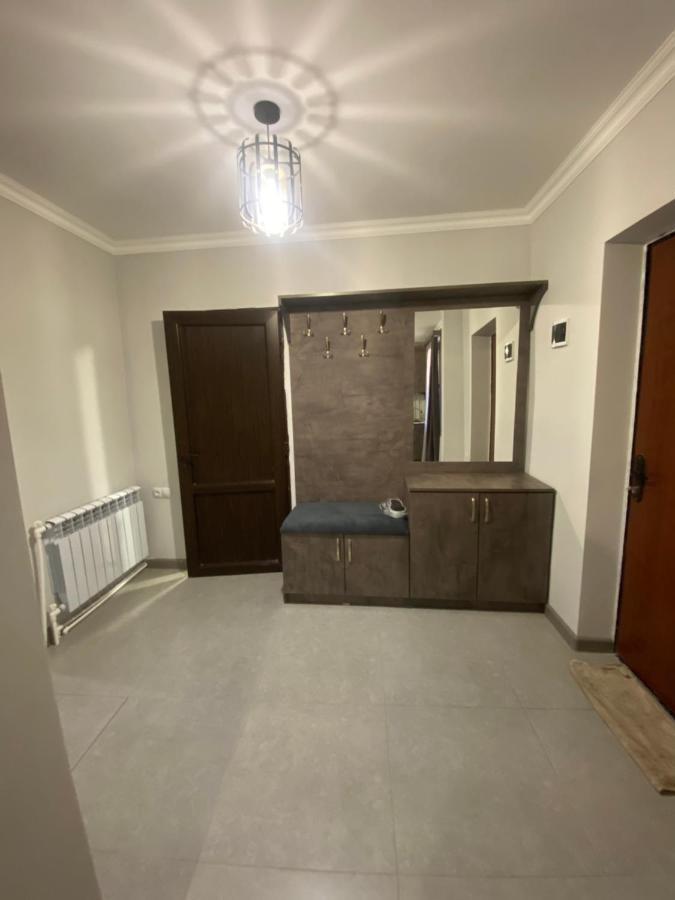 3 Cosy Apartment Near Airport Evn Erivan Exterior foto